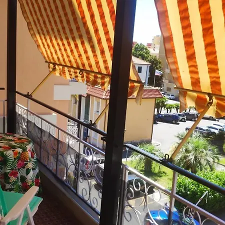 Casa Vancanze Da Lina Apartment *